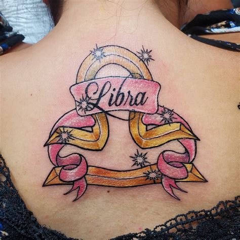 Tatuajes de Libra: 32 diseños HD que te explotarán la cabeza.